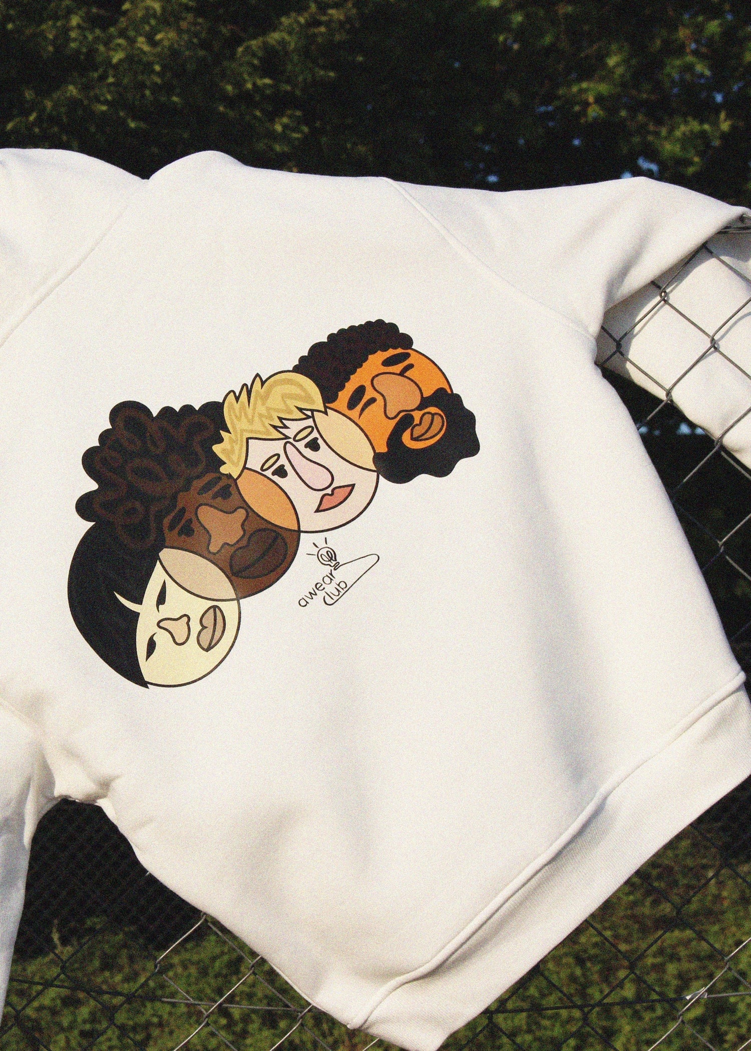 SKINS HOODIE - Awear Club